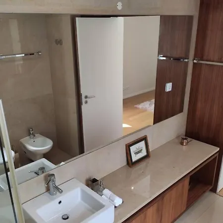 Alameda Design With Garage, Next Metro Apartment *