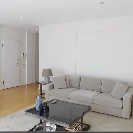 Alameda Design With Garage, Next Metro Apartament